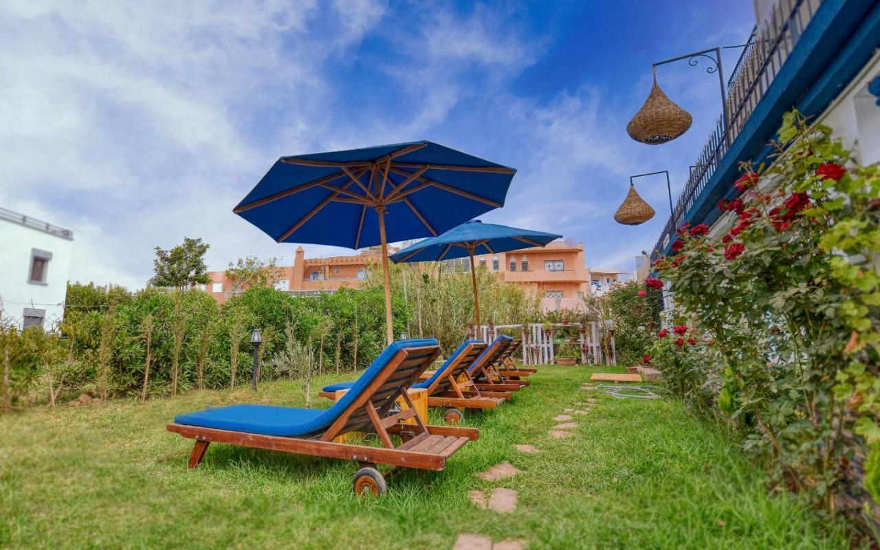 Blue Wave Lodge Agadir n'Ait Sa Buitenkant foto