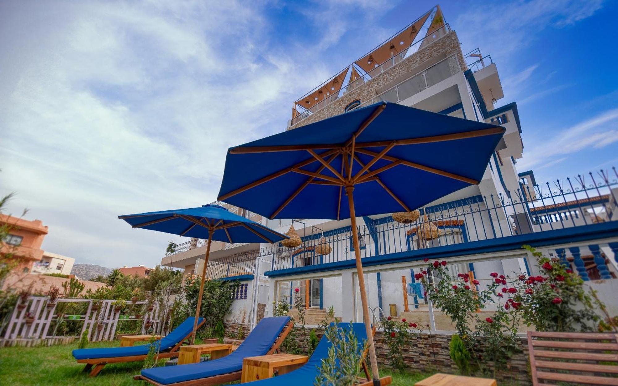 Blue Wave Lodge Agadir n'Ait Sa Buitenkant foto